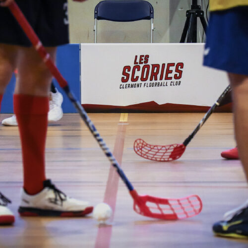 Sticker décoratif sur le rink du Clermont Floorball Club